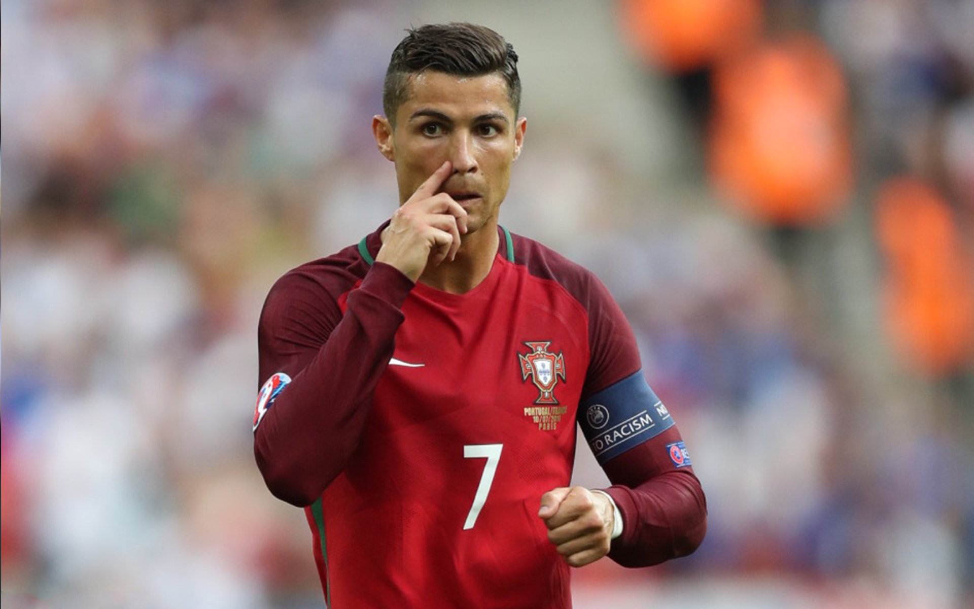 英超激烈争夺：精彩纷呈，高潮连连！，zaker 英超