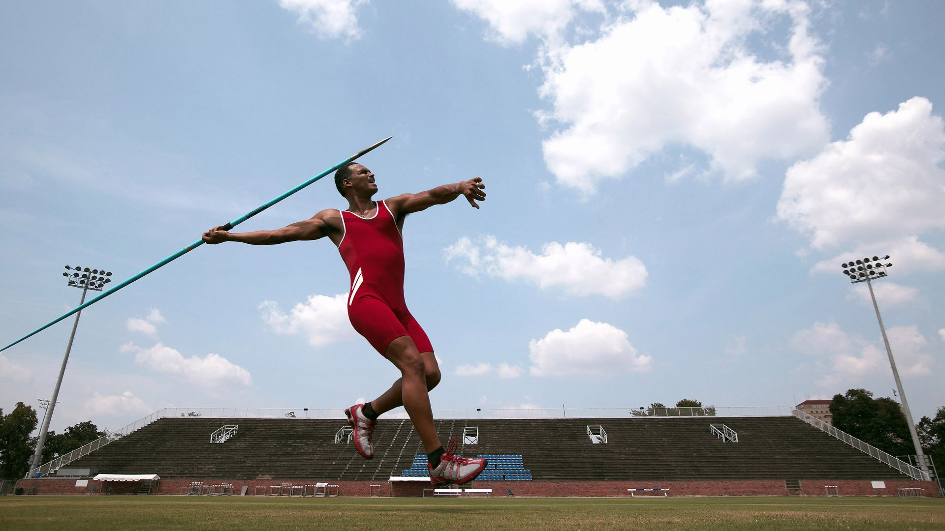 马刺未来计划培养三名年轻核心，马刺潜力球员